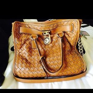 🚫SOLD Michael Kors Woven Leather Large Hamilton