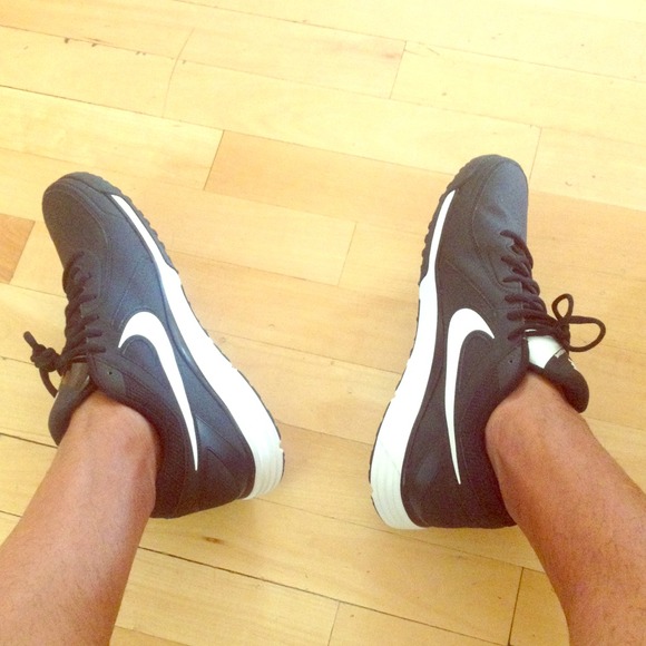 ✨Mvp pre game nike trainers!✨