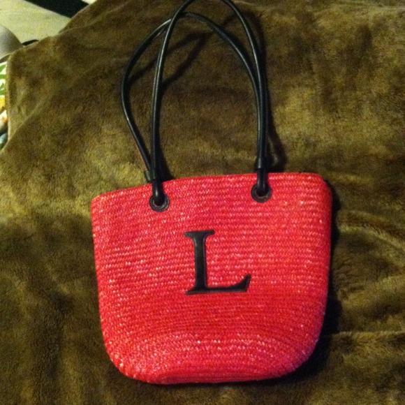 100% natural straw shoulder bag w/ interior design