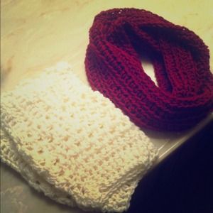 Bundle Infinity Scarf & Bootcuffs