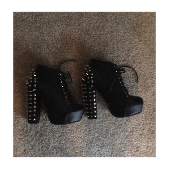 Black Spiked Jeffrey Campbell Lita Dupes
