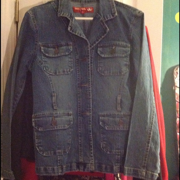 Jean Jacket - Picture 3 of 3