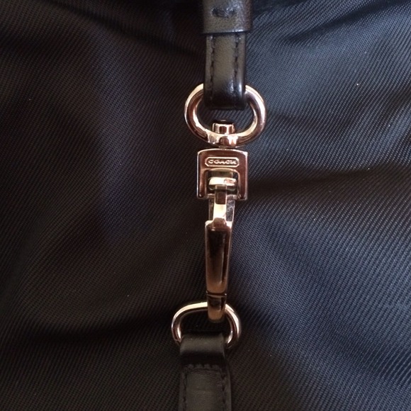 💯% Authentic Coach Bag - Picture 2 of 4