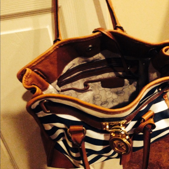 🚫SOLD🚫 - Picture 3 of 4