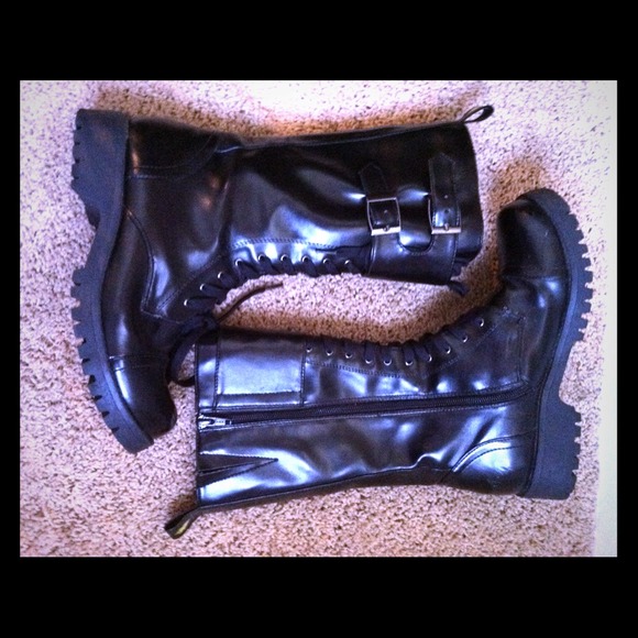 Hold for lyndeclaire. TRADE see details