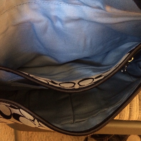 💯% Authentic Coach Bag - Picture 3 of 4