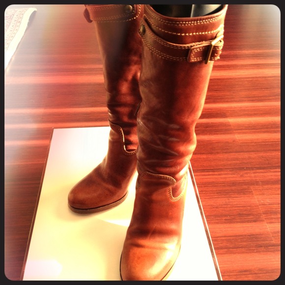 Reserved COACH Leather Boots - Whiskey/ Tan