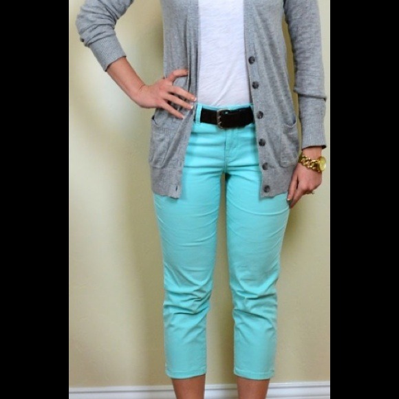 light blue cropped pants.