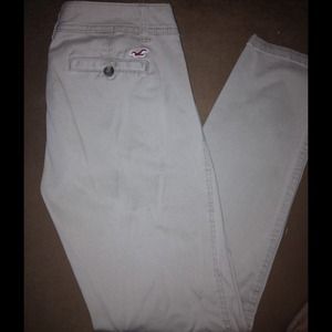 Hollister khaki skinny jeans