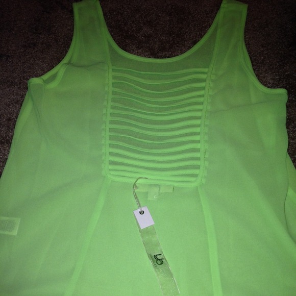 Neon top - Picture 3 of 4