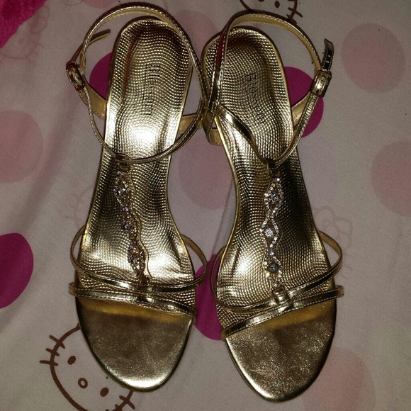Cute heels - Picture 4 of 4