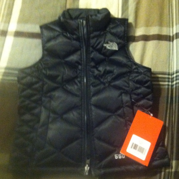 Free gift with purchase of northface vest 🎀