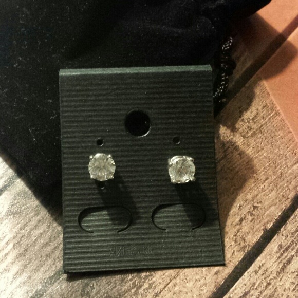 *BUNDLED* CZ Diamond Earring