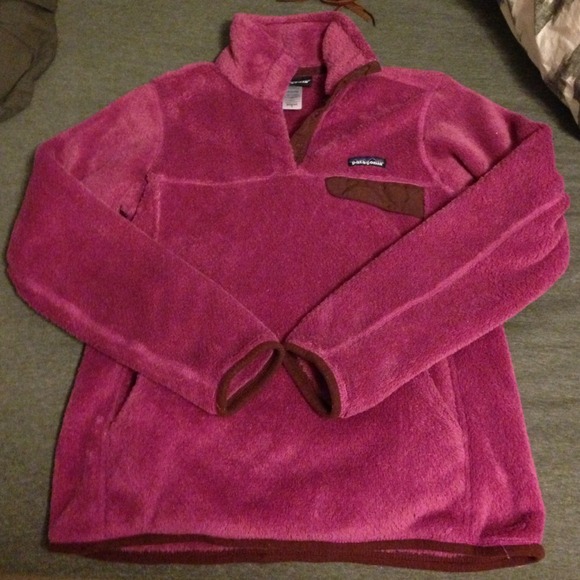 SOLD Patagonia snap-t pullover!