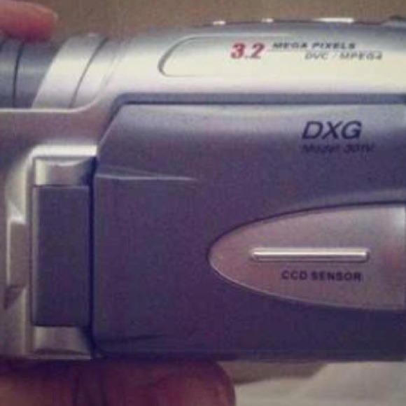 Video recorder - Picture 3 of 3