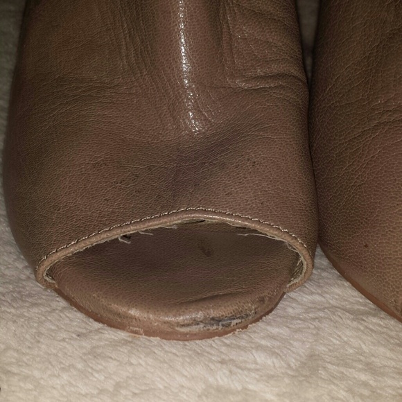 Michael Kors Heels - Picture 3 of 4