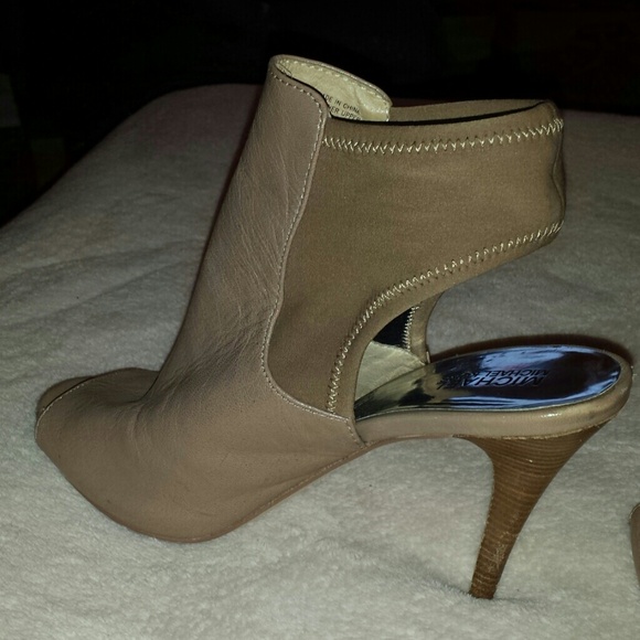 Michael Kors Heels - Picture 4 of 4