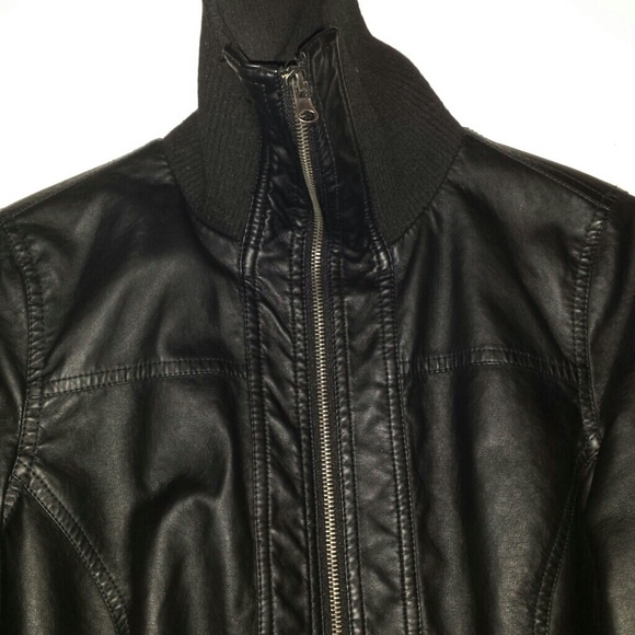 Leather jacket - Picture 3 of 4