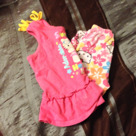 HK summer set 😻💞 - Picture 1 of 2