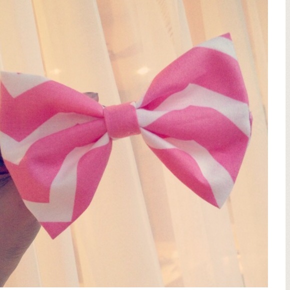 Pink and teal bow and hollister swimsuit bundle!!