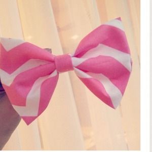 Pink and teal bow and hollister swimsuit bundle!!