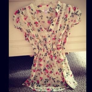 Beautiful Flowery Blouse