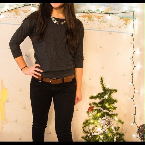 Grey aerie quarter sleeve top🎊