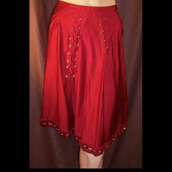 Moschino Red Satin Beaded Safety Pin Skirt 42IT - Picture 2 of 4