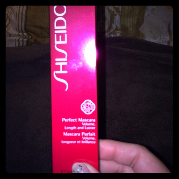 SHISEIDO - Perfect Mascara😍