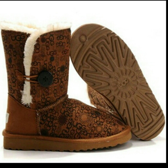 **LOOKING FOR THESE** Tag me if you ne of these 4 - Picture 2 of 4