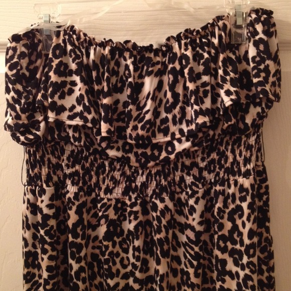 Strapless leopard dress 💥💥RESERVED💥💥
