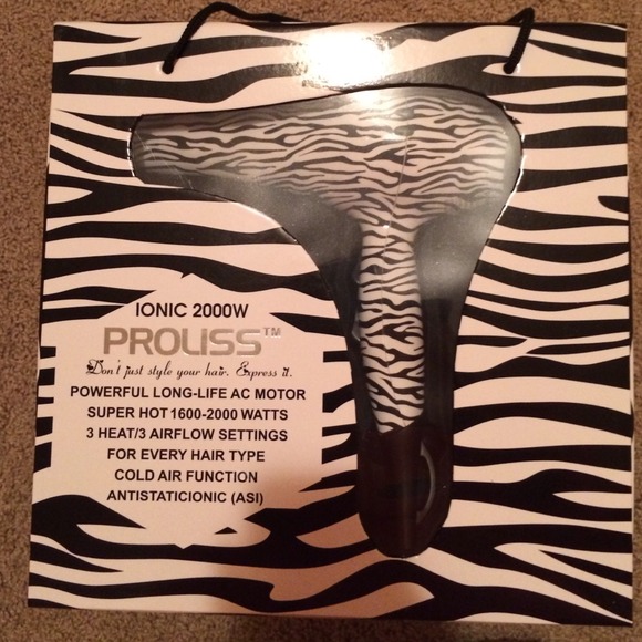 Proliss hair dryer