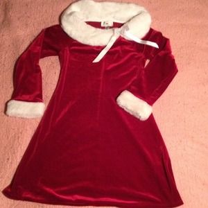 (REDUCED) Girls red velvet Christmas dress