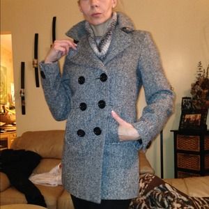 😱PRICE WENT DOWN 😱  was$25 Grey coat with lining