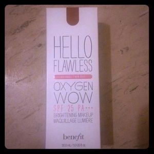 Brand new benefit hello flawless oxygen foundation