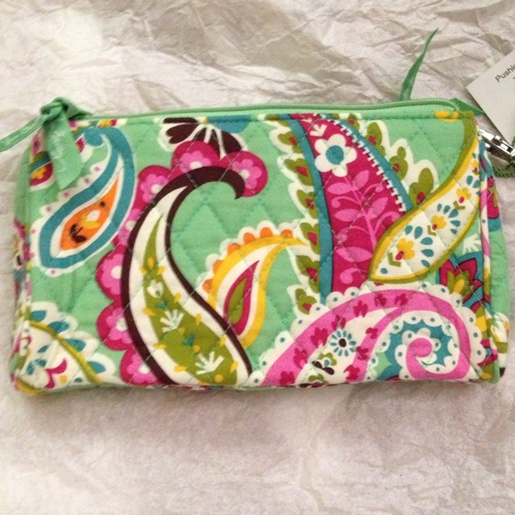 SOLD Vera Bradley Pushlock Wristlet Tutti Frutti - Picture 2 of 4
