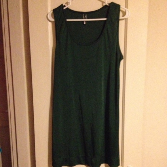 Green sleeveless dress ***SOLD***