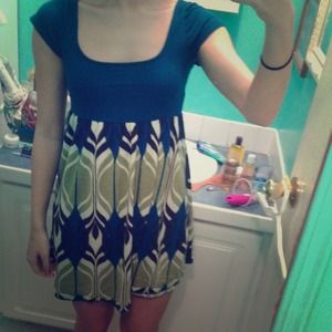 Deep teal, green, cream and brown dress 💛