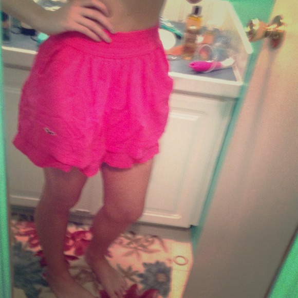 Hot pink high wasted mini skirt💗💋