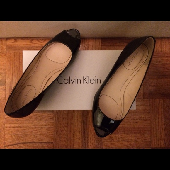 Calvin Klein Bree Wedge Peep Toe Pump - Picture 1 of 3