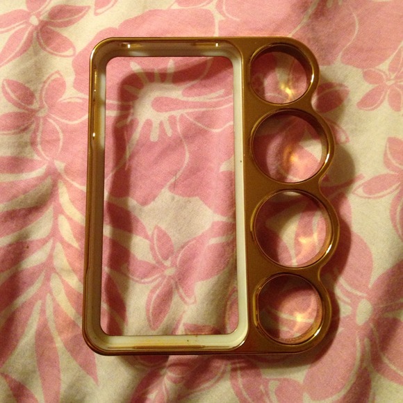 Gold "brass" knuckle iphone 4/4s case - Picture 1 of 2