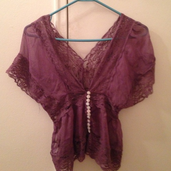 Purple lace top - Picture 1 of 2