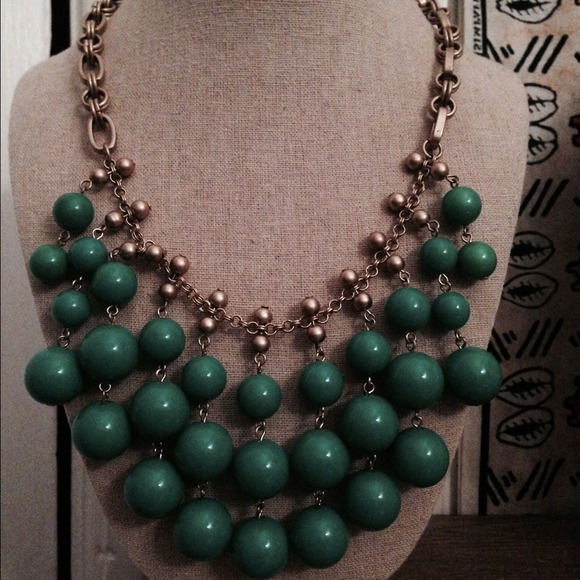 Stella & Dot Jolie Necklace - Picture 3 of 3