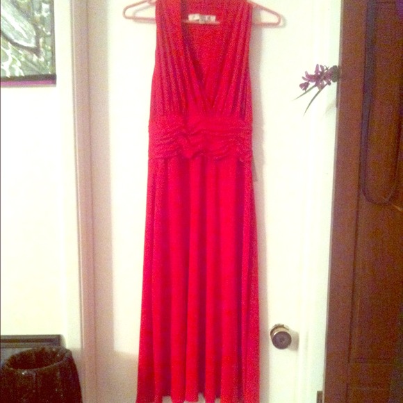 Red evening  /  party dress