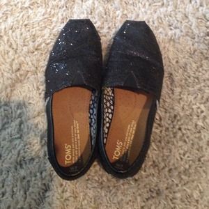 Black glitter Toms