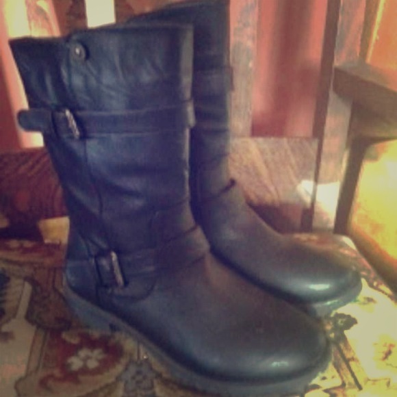 🎈TRADED🎈Womens black zip up boots 9