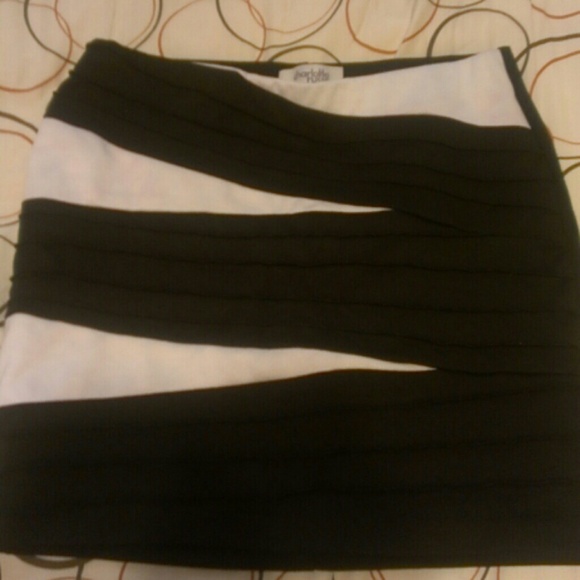 Pencil skirt