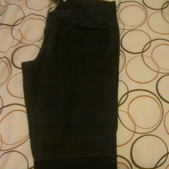 Capris