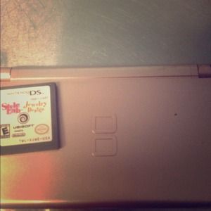 Pink nintendo Ds Lite