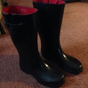 Black rain boots